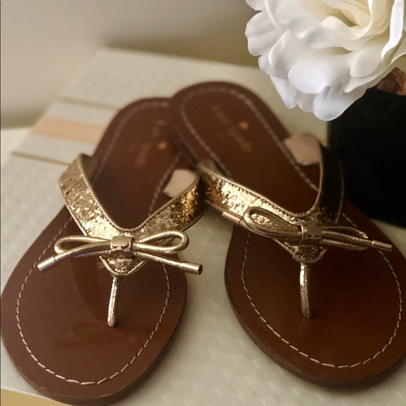 🎀NEW! Kate Spade CENA” Gold Glitter Thong Sandals - Picture 3 of 8